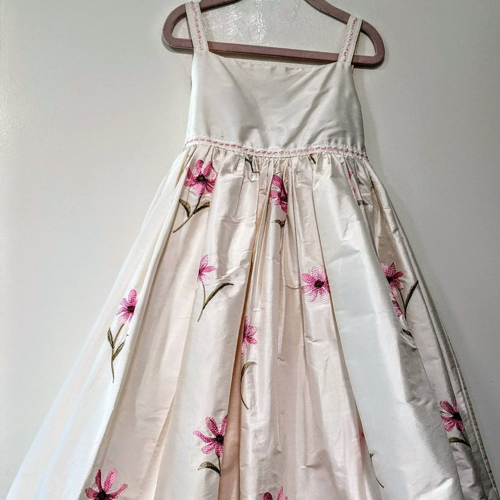 Cassie's Creations   Girls 100% Silk  Long Cream Colored Dress  size 6